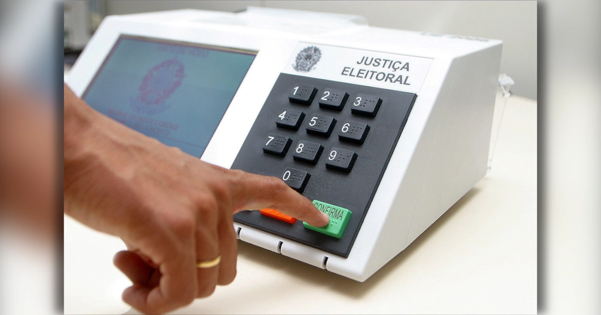 Urna eletronica: município tem 84.546 eleitores aptos a votar, segundo o TRE-PR.
