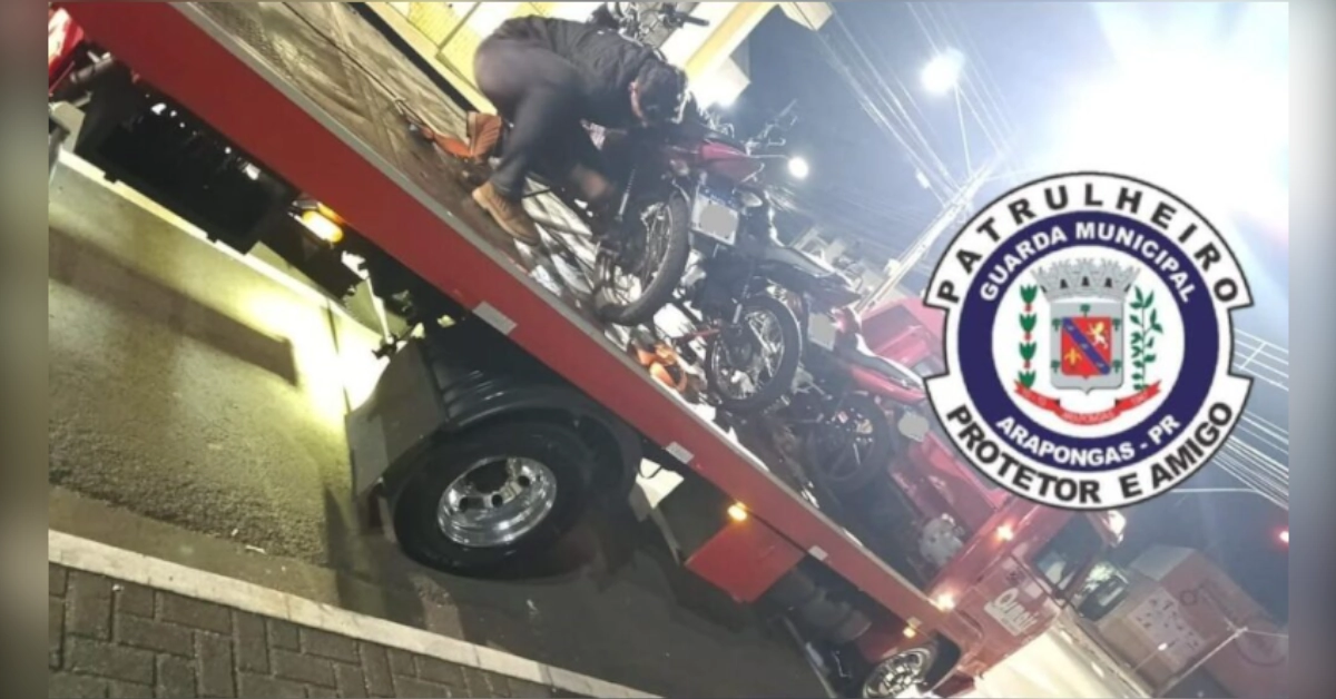 Motocicletas apreendidas durante fiscalização da Guarda Municipal em Arapongas por irregularidades de trânsito.